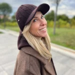 elegancka czapka z daszkiem